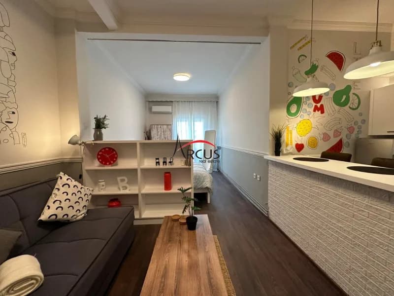 One-bedroom flat, Egnatia