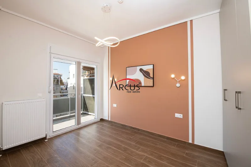 One-bedroom flat, Makedonias